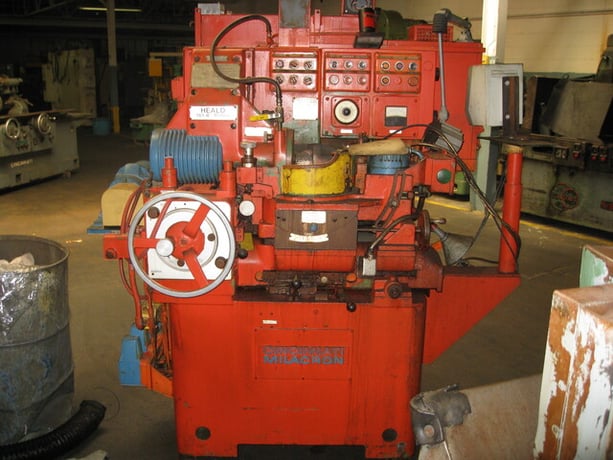 Heald #161, rotary surface grinder, 12.5" swing, 18" chuck, 10" x 1" wheel, 4" grinding stroke, 16.25" table - Image 1