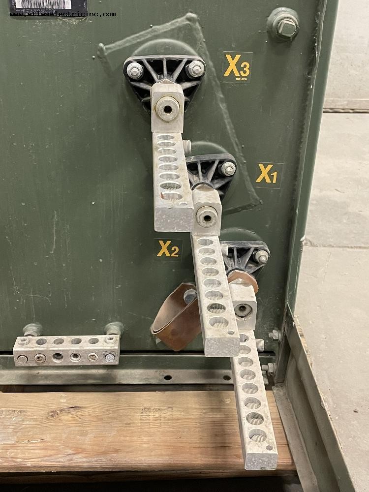 167 KVA 13200Y/7620 Primary, 120/240 Secondary, Howard Industries Ind., oil filled padmount transformer - Image 5
