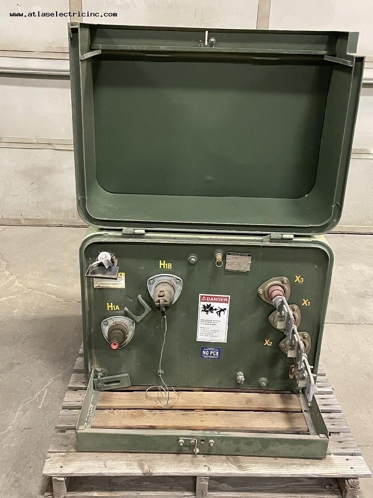 100 KVA 13200Y/7620 Primary, 120/240 Secondary, General Electric, oil filled padmount transformer, 1-phase - Image 4