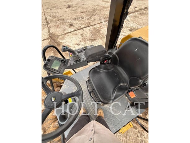 Caterpillar CP56B, Vibratory Single Drum Asphalt, 292 hours, S/N: P5601191, 2023 - Image 8