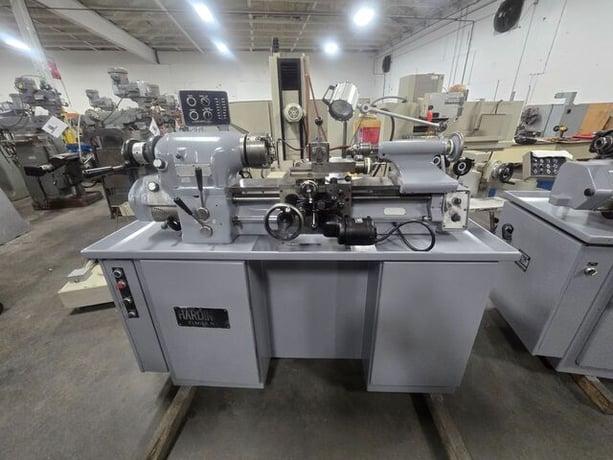11" x 20" Hardinge #HLV-H, precision toolroom lathe, 6" 3-jaw chuck, 1.25" bore, 1.5 HP, 3000 RPM, tailstock - Image 1