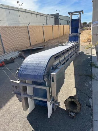 18.5" wide x 6.5' long, Incline conveyor, Stainless steel built, modular plastic belting, 16' incline - Image 2