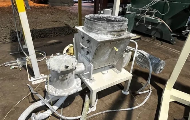 Vac-U-Max, Bulk Bag Unloading Stand, 1.5 HP, 460 V - Image 1