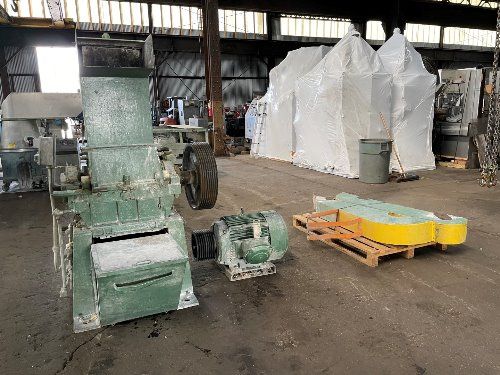 Blackfriars #18-in-ASHD, Granulator, w/Feed Hopper, 75 HP, 230/460 V - Image 2