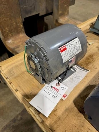0.5 HP 1725 RPM Dayton #6K791A, 115/230 Volts - Image 2