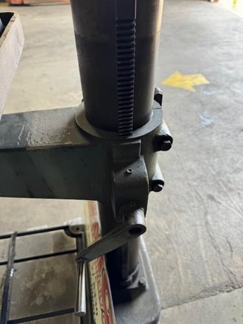10" Boice Crane Wilton #20600, Drill Press, 8 speed 120-1640 RPM, 17.25" x 21" table, w/ t-slot, Jacobs drill - Image 7