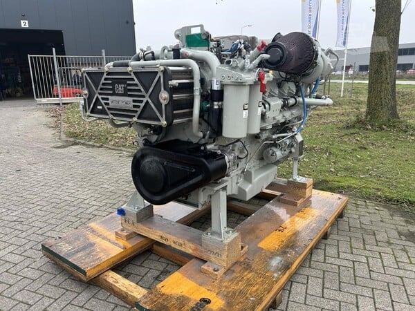 1925 HP Caterpillar #C32, diesel marine engine, Tier 3, 2019 - Image 6