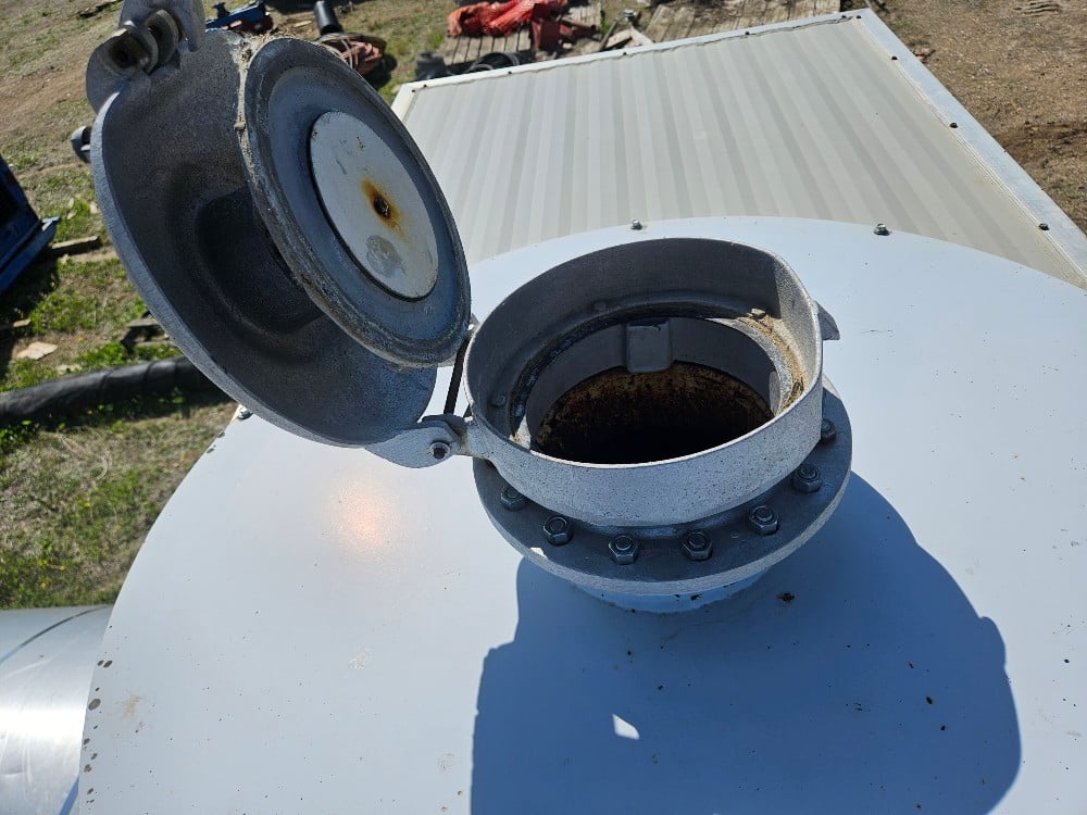 2.3 MMBTU/hr Sofatec #2208-2, Indirect Fired Propane / Sweet Gas Line Heater - Glycol Water Bath - Image 6