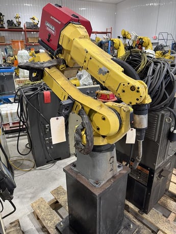 Fanuc, ArcMate 100iC, 6-Axis mig welding robot with R30iA control, 10 Kg, 1420mm reach - Image 2
