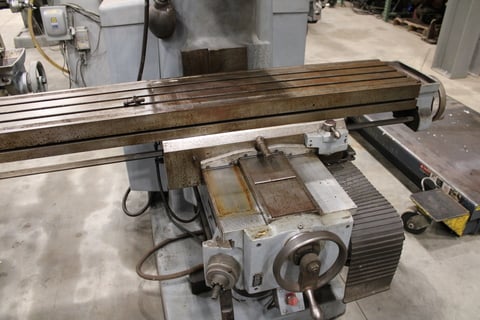 Bridgeport #Series-II, vertical knee mill, 11" x58" table - Image 3