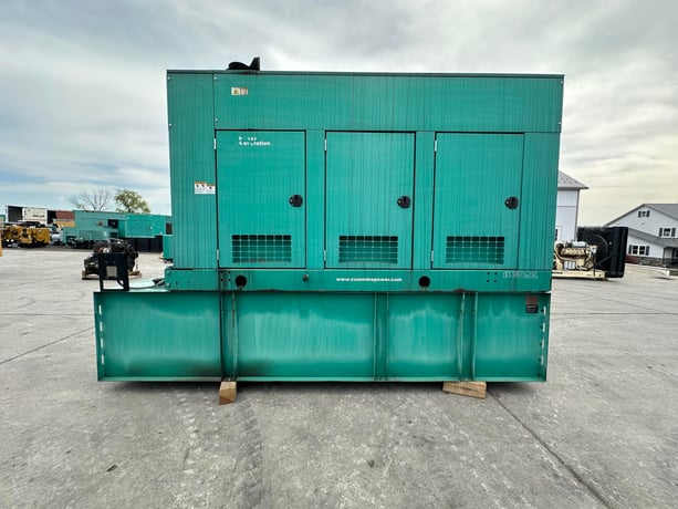 500 KW Cummins, Onan #QSX15-G9, diesel generator set w/enclosure & base fuel tank, 120/240 Volts, Tier 2 - Image 1
