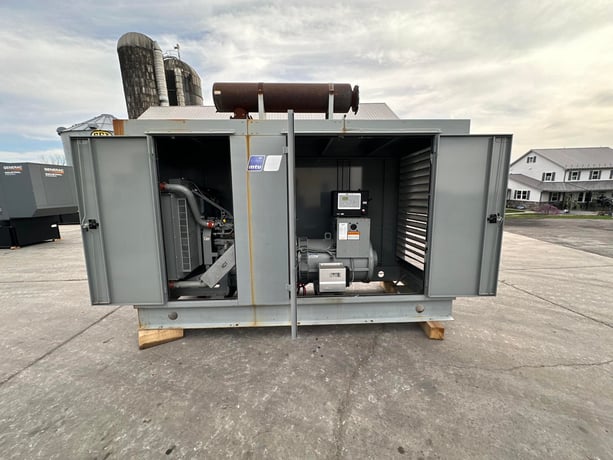 275 KW MTU #6090HF485, diesel generator w/enclosure, 9 liter J Deere engine, 277/480 Volts, Tier 3 - Image 7