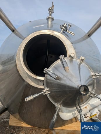12400 gallon Quality Tank Solutions, 304 Stainless Steel Jacketed Tank, inner size 138" diameter x 204" H - Image 8