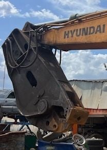 Hyundai #HX380L, excavator equipped with Kinshofer shear, non-rotating, 2019 - Image 2