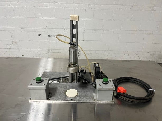 Pneumatic Capacity Torquer, Bench Top Design - Image 1