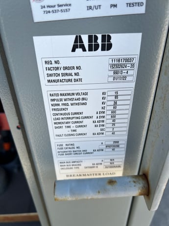 600 Amp. ABB, BreakMaster, 15 KV switch, 1 Section - NEMA 3R enclosure, 600 A Bus, 3 Phase/3 Wire, 15 kV, 95 - Image 3