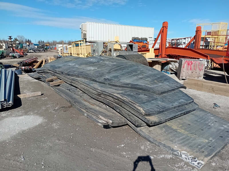 Duratray, rubber liner front, L-3000, Cat 793, new surplus - Image 1