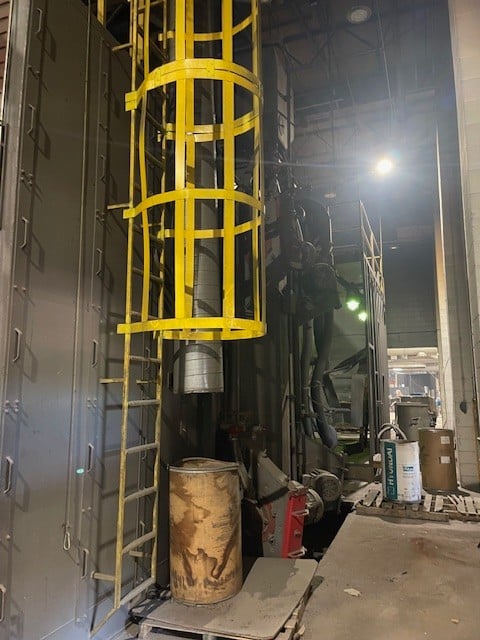 Wheelabrator shot blast machine w/ dust collector for sale - Image 6