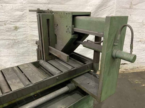 14" x 14" Hyd-Mech #H-14A, horizontal band saw, 15' 4" x 1-1/2" blade, power down feed, 60-350 SFM - Image 6
