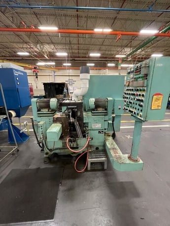 Koyo #HD3C, rotary style horizontal disc grinder, 1740 RPM, 10 HP motor, 12" x 1.9" x 6.1" wheel, 1999 - Image 2