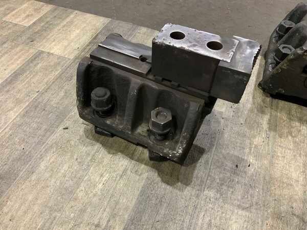 10" x 8-1/2" Horton boring mill chuck jaws, removable top jaws (4 available) - Image 10