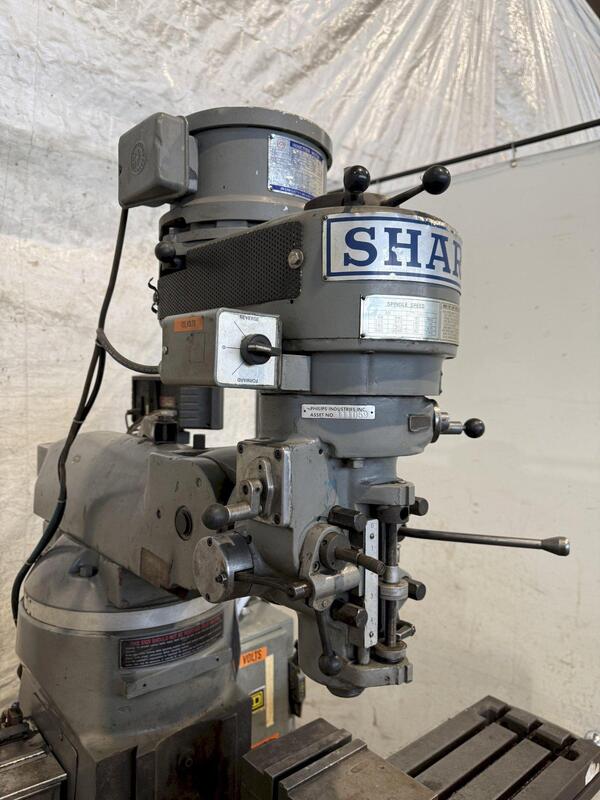 Sharp, vertical mill, 9" x42" tbl., 2 HP, Accu-Rite digital read out, 6" Kurt vise - Image 5