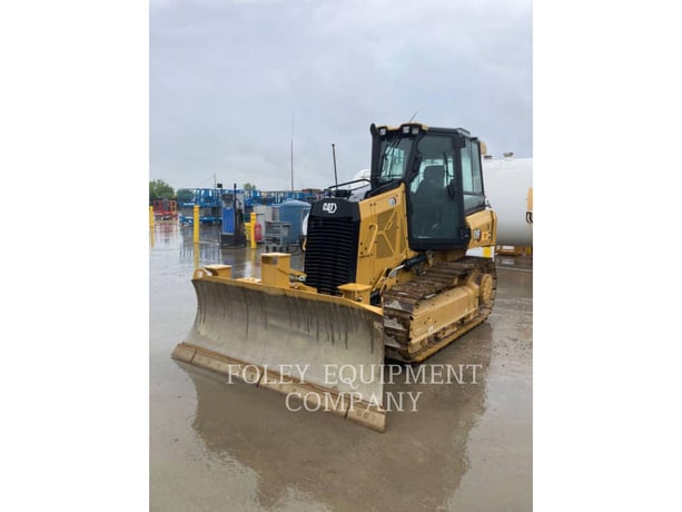 Caterpillar D1-12VI, Crawler Dozer, 1006 hours, S/N: XKF04140, 2023 - Image 1
