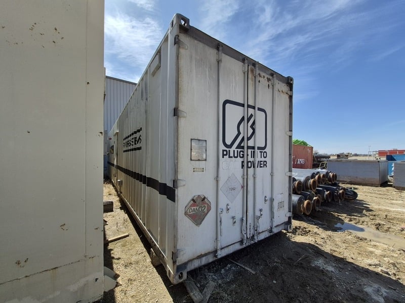 Finning diesel generator set, with 1000 KVA Caterpillar 3412 engine in container, 480 Volts - Image 5