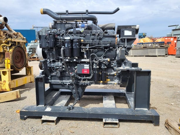 Komatsu #R624101AC01T2, SAA6D170E-3 engine, like new - Image 1