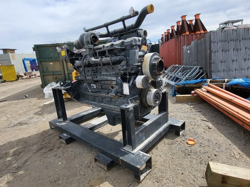 Komatsu #R624101AC01T2, SAA6D170E-3 engine, like new - Image 10