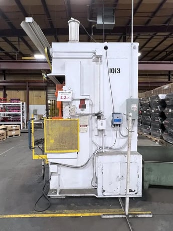 100 Ton, Aida #PD010, mechanical press, 6.6"stroke, 2.9"adj., 50 SPM, 64.9"x23.5" bolster area - Image 5