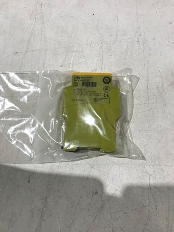 PILZ PNOZX7 Safety Relay NEW - Image 2