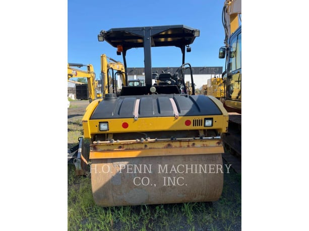 Caterpillar CB54B, Twin Drum Roller, 3463 hours, S/N: RJN00206, 2015 - Image 6