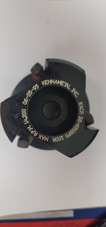 KennaMetal #KACR 3S-K90BPD 100R, 3" outside dimension, 90° face mill, 1" pilot diameter, (3 available) - Image 2