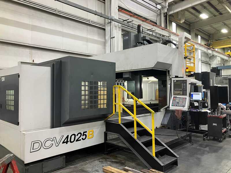 YCM #DCV-4025B, gantry machining centers, 120 automatic tool changer, 160" X Travel, 98" Y Travel, 40" Z - Image 1