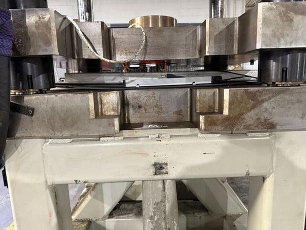 35 Ton, AIM, hydraulic press, as-is - Image 3