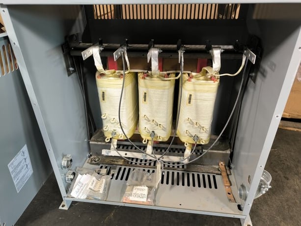 75 KVA 480 Primary, 208/120 Secondary, General Electric ABB, 9T10A1004, Step down Transformer, 3 PH, NOS (2 - Image 2