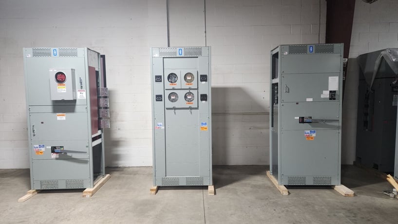 American Midwest Power, 1600 amp. fusible main w/metering switchgear 3 phase 4-wire service entrance - Image 1