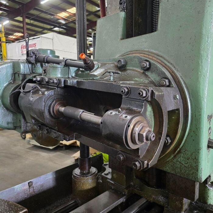 Gould & Eberhardt #48HWD, heavy duty vertical gear hobber. 2 DP, differential, tailstock, excellent condition - Image 8