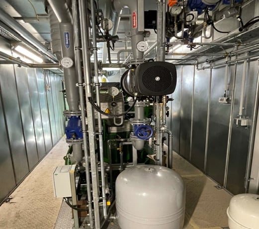 800 KW MWN #3016, enclosed Natural Gas generator set for CHP applications, 400 Volts 50 Hz. - Image 5