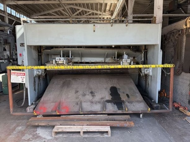 1/2" x 8' Atlantic #HDG8X1/2, hydraulic shear, 42" programmable Back Gauge, hydraulic holddowns, front - Image 7