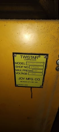 275 cfm, 110 psi, Joy #TA290EAA4AE. Rotary Screw Air Compressor, w/ refrigerated air dryer & hold tank, 460 V. - Image 9