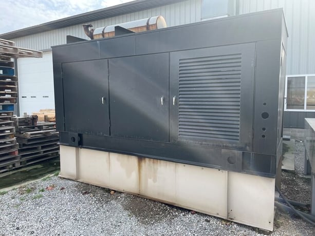 275 KW General Thermodynamics #LO7-41, Diesel Genset, 480 Volts, Cummins engines, enclosed, 1728 hours - Image 2