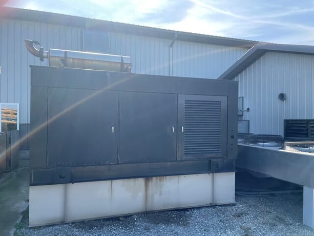 275 KW General Thermodynamics #LO7-41, Diesel Genset, 480 Volts, Cummins engines, enclosed, 1728 hours - Image 3