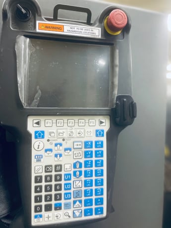 Fanuc, P-250iB/15, paint robot, less than 600 hours, 2015 - Image 5