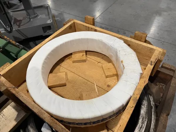 SKF #23992/465CA/W33, spherical roller bearing, 4.64" W, 18.11" bore dia., 24.4" OD - Image 5