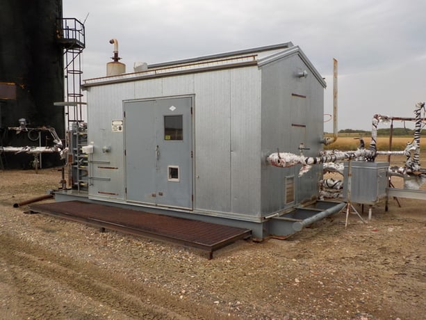 95 HP Gardner Denver #SSHBG, screw compressor, 2-stage, 1800 RPM, Caterpillar G3304NA NG engine, 2004 - Image 1