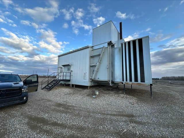 1085 HP Geminis #E602, reciprocating compressor, 2-stages, 1200 RPM, Caterpillar G3516 TAW-LE NG engine, 2005 - Image 1