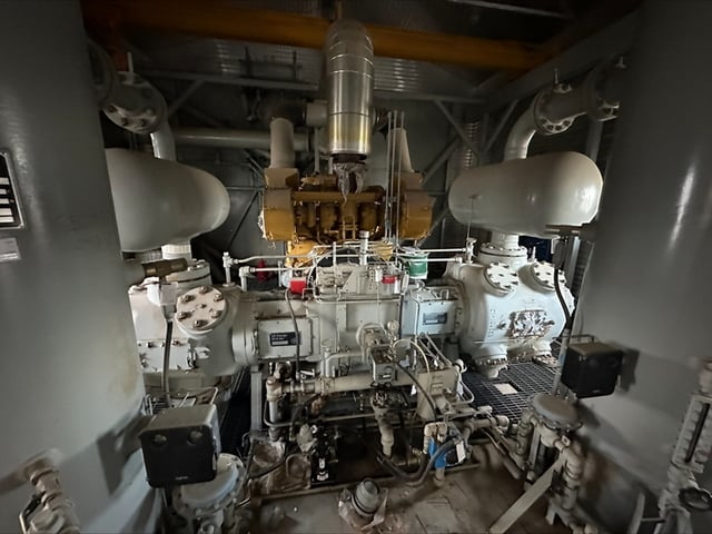 1085 HP Geminis #E602, reciprocating compressor, 2-stages, 1200 RPM, Caterpillar G3516 TAW-LE NG engine, 2005 - Image 5