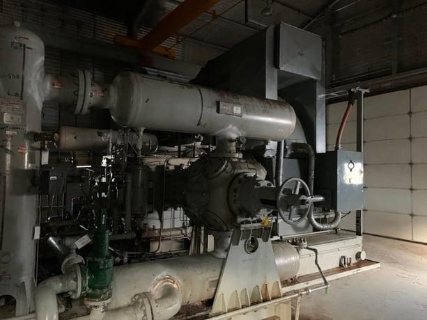 1850 HP White Superior #MW72, reciprocating compressor, 2 throws, 2 stages, 1200 RPM, Toshiba J1858PKF310T - Image 3